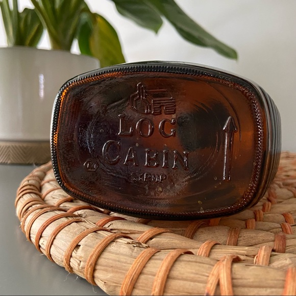 Log Cabin Maple Syrup Brown Glass 1976 Bicentennial Liberty Bell Flask Bottle - Picture 5 of 7